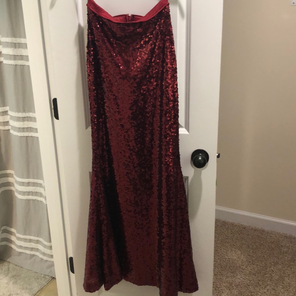 Sequin skirt